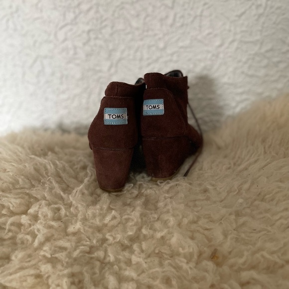 Tom Booties - Picture 3 of 4